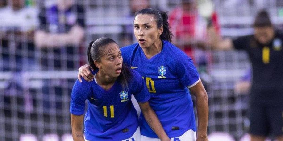 La brasileña Marta, ante su último Mundial