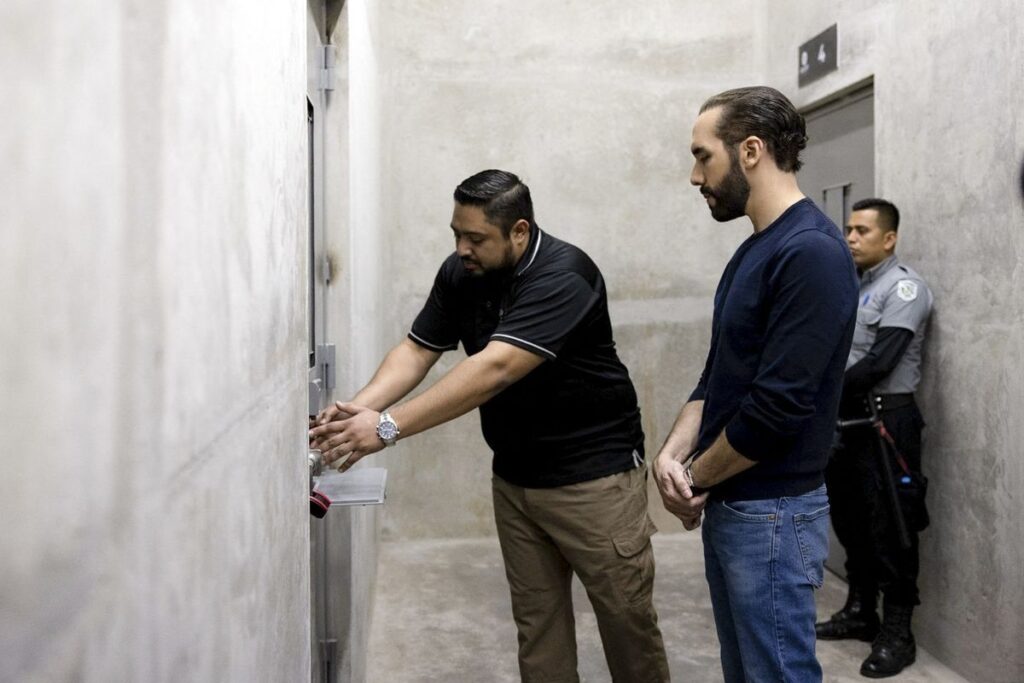 “La cárcel más grande de América”: la gigantesca prisión de Bukele para encerrar a las maras