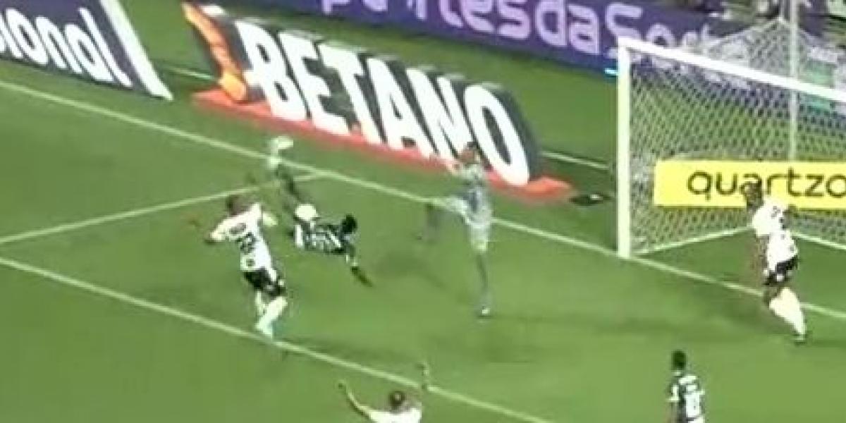 La escuadra evitó que Endrick marcara el gol del año: autopase y chilena de jugador 'top'