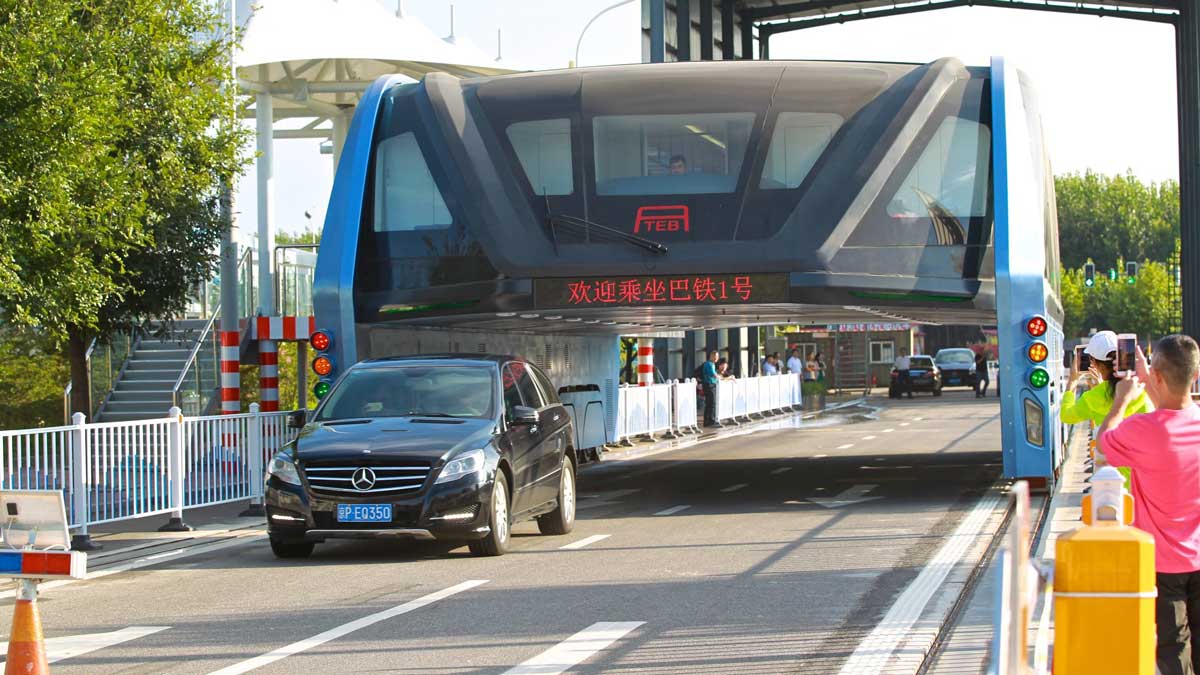 La gran estafa del autobús elevado de China que tienes que conocer