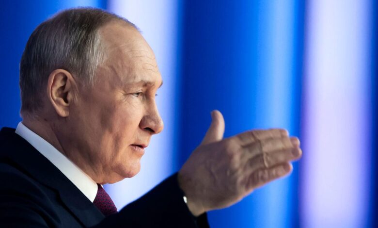 La guerra de Putin contra los valores occidentales: persecución LGTBI, clases de amor a la patria y lucha contra la “degeneración”