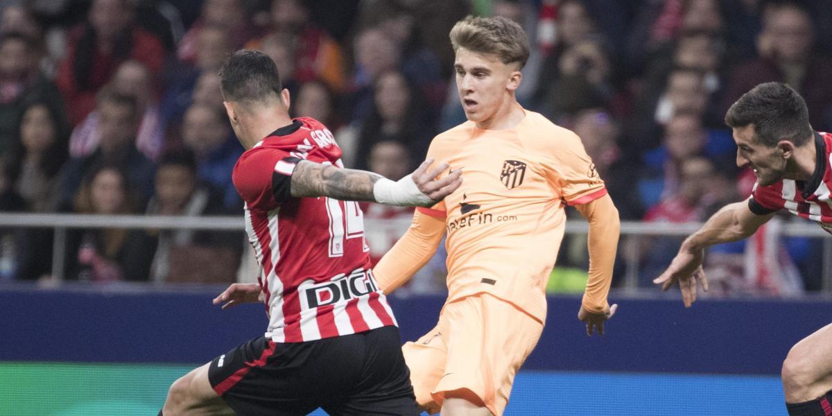 Las 'flores' de Simeone a Pablo Barrios y el mensaje de una leyenda para el canterano