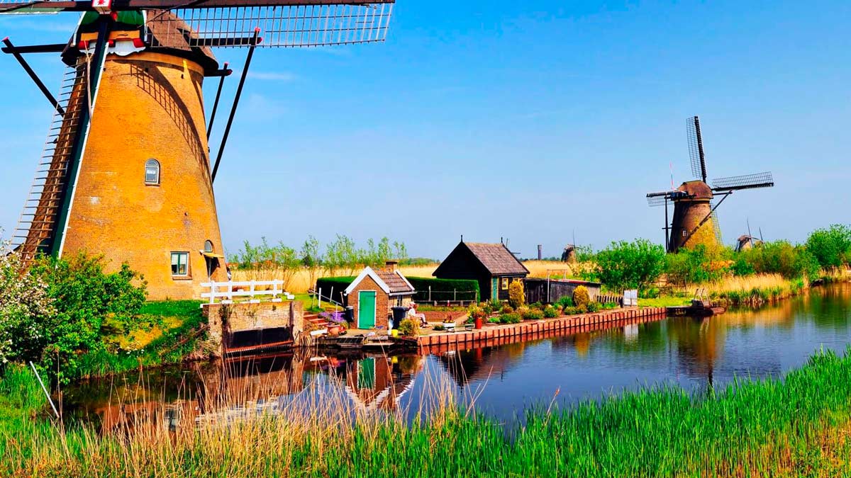 Las diferencias entre Holanda y Países Bajos