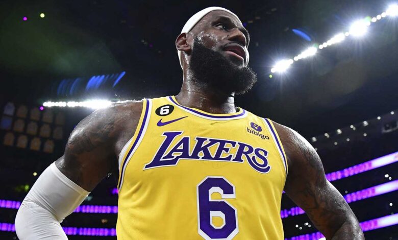 LeBron James: 'Sé que puedo jugar un par de años más'