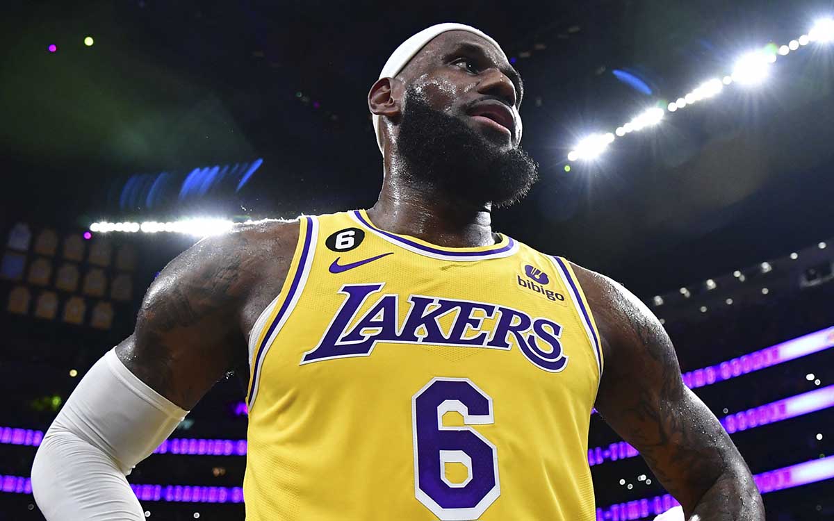 LeBron James: ‘Sé que puedo jugar un par de años más’