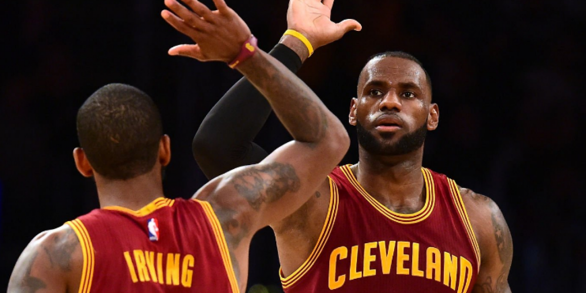 LeBron James reacciona a la petición de salida de Kyrie Irving