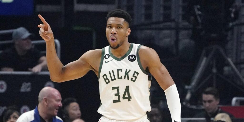 Los Bucks siguen arrasando y ya van 10 victorias seguidas