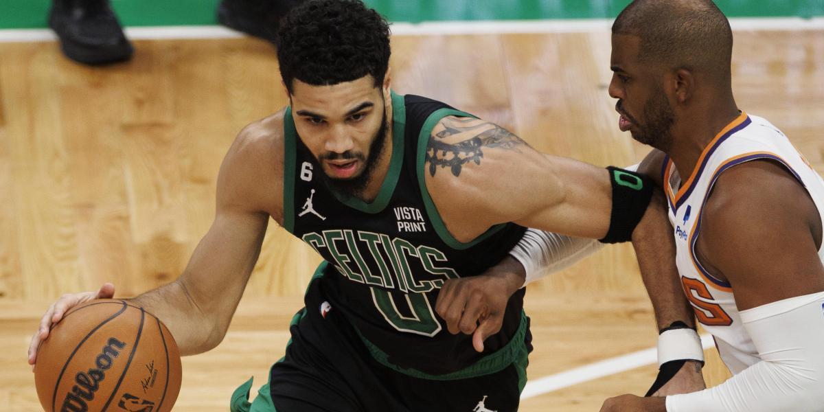 Los Suns refrescan en Boston y ante un horrible Tatum su candidatura al anillo