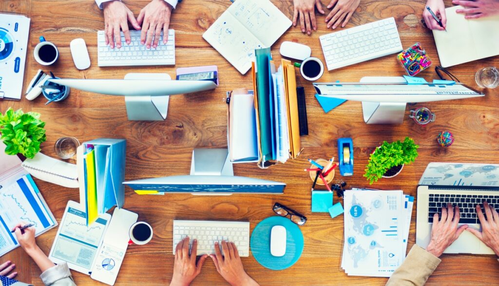 Los despidos representan una oportunidad para algunas nuevas empresas de fintech