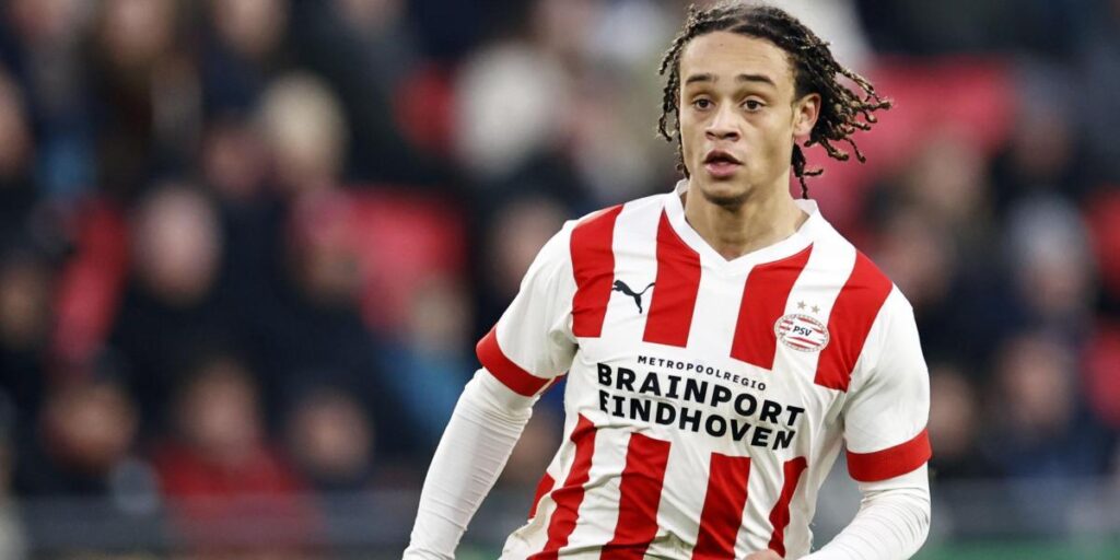 Los galones de Xavi Simons