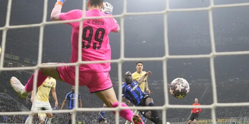 Lukaku vale su peso en oro pero solo si está bien