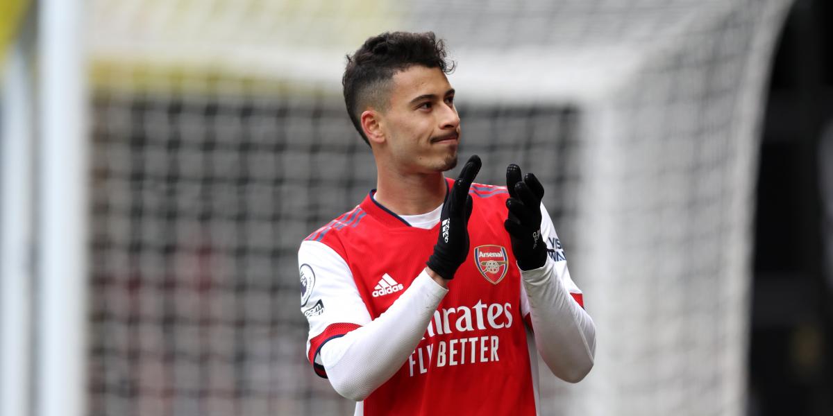 Martinelli renueva con el Arsenal hasta 2027