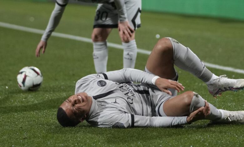 Mbappé, seria duda contra el Bayern