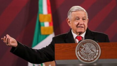 Me da gusto que Piña se haya quedado sentada en ceremonia: AMLO