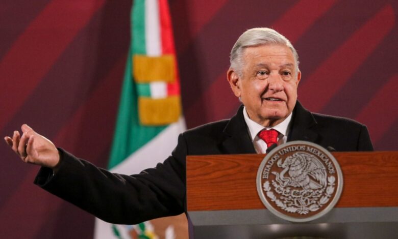 Me da gusto que Piña se haya quedado sentada en ceremonia: AMLO