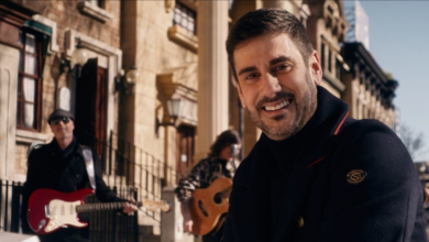 Melendi celebra 20 años de carrera con la canción autobiográfica 'Gracias por venir'