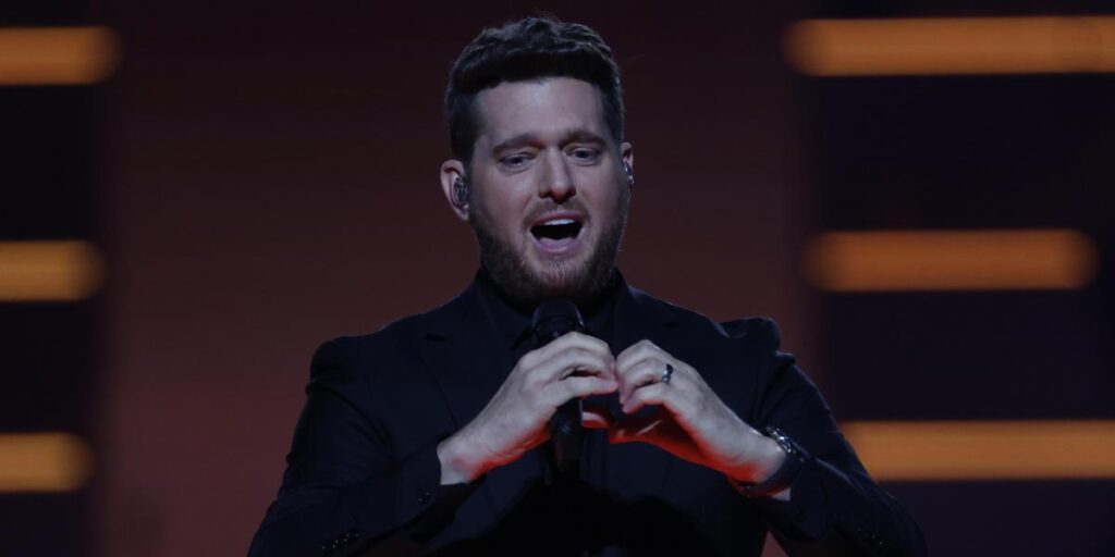 Michael Bublé 'entierra' en Barcelona al chico de los villancicos