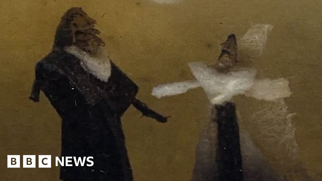 Museo muestra colección de pulgas vestidas mexicanas