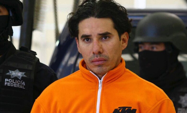 Narco colombiano 'El Conejo' rompe en llanto en el juicio contra García Luna