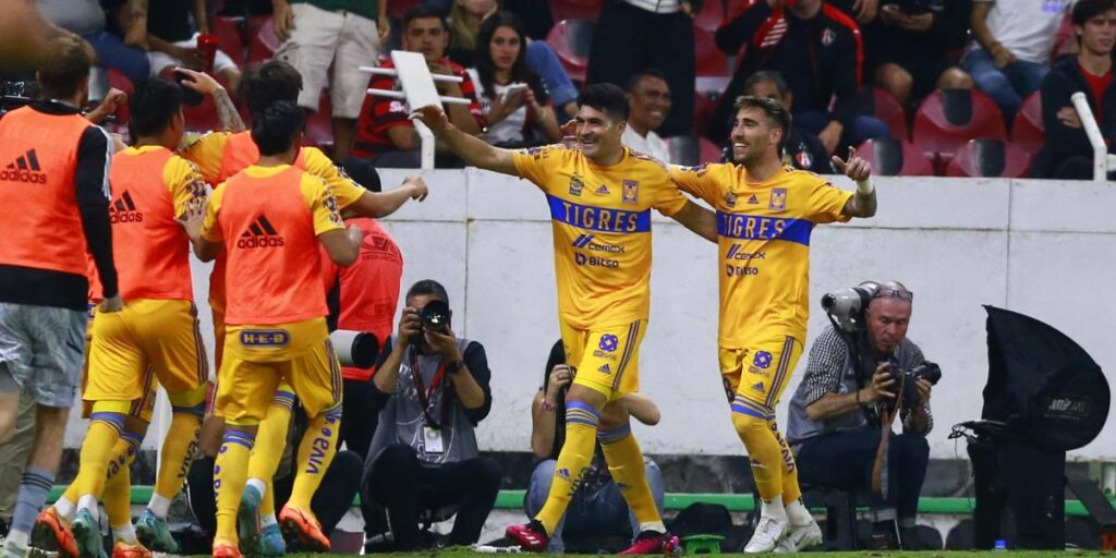 Nicolás Ibáñez le da triunfo a los Tigres en casa del Atlas