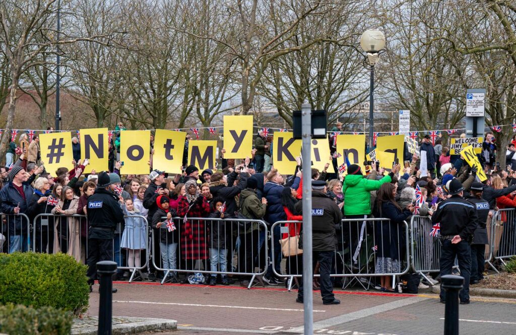 “No es mi rey”: abucheos a Carlos III en un acto público