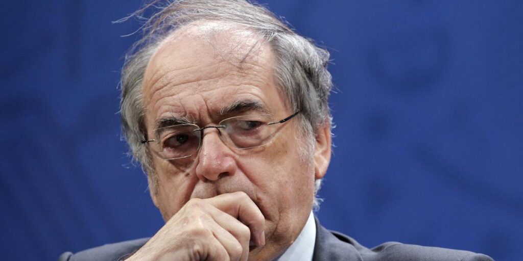 Noël Le Graët opta a continuar como miembro del Consejo de la FIFA representando a la UEFA