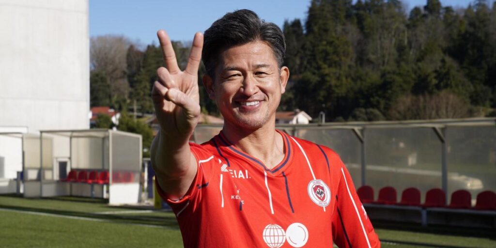 Nuevo reto para 'King Kazu' a sus casi 56 años