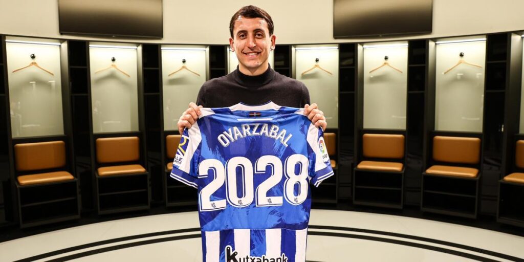 Oficial: ¡Oyarzabal renueva hasta 2028!