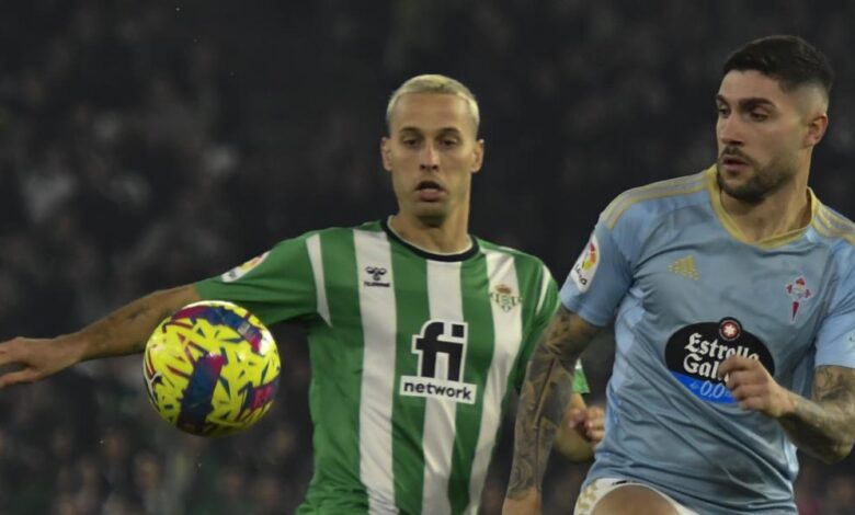 Pezzella, Canales y Rodri entrenan al margen en el Betis