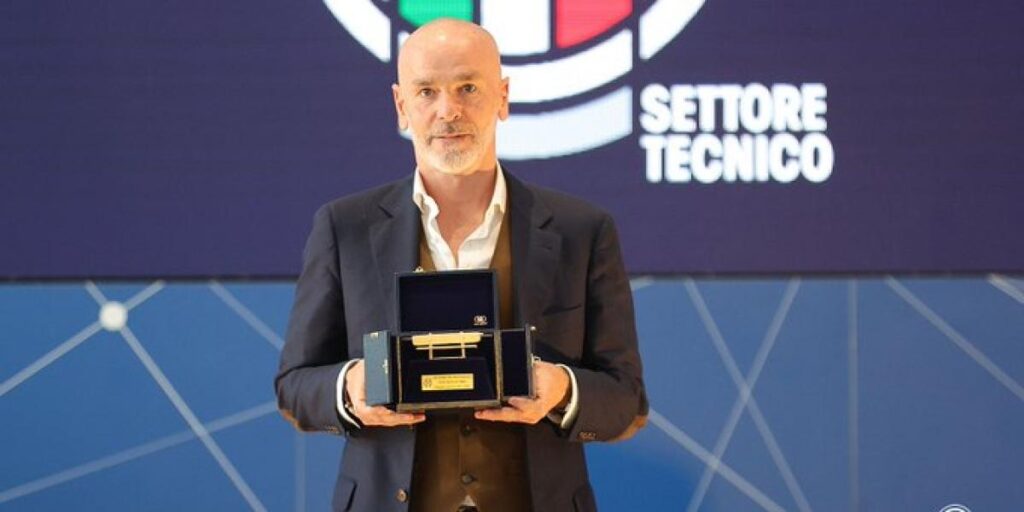 Pioli, mejor entrenador de la pasada temporada