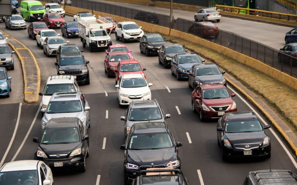 Producción, exportación y ventas de vehículos ligeros suben en enero