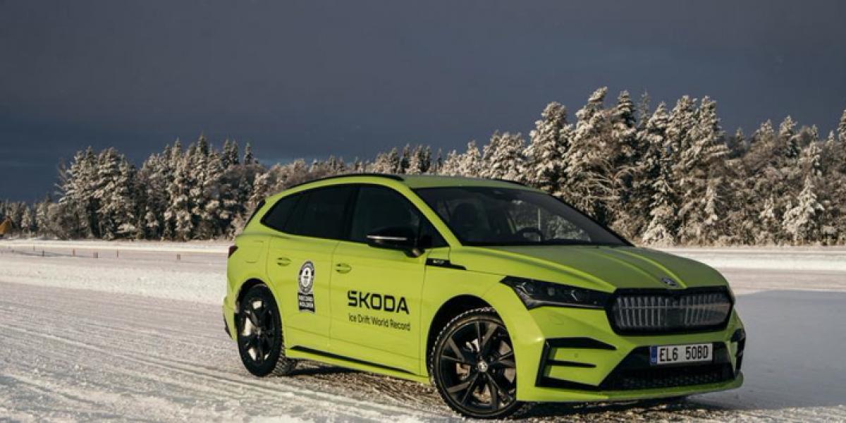Récord Guinness de derrape del Skoda Enyaq