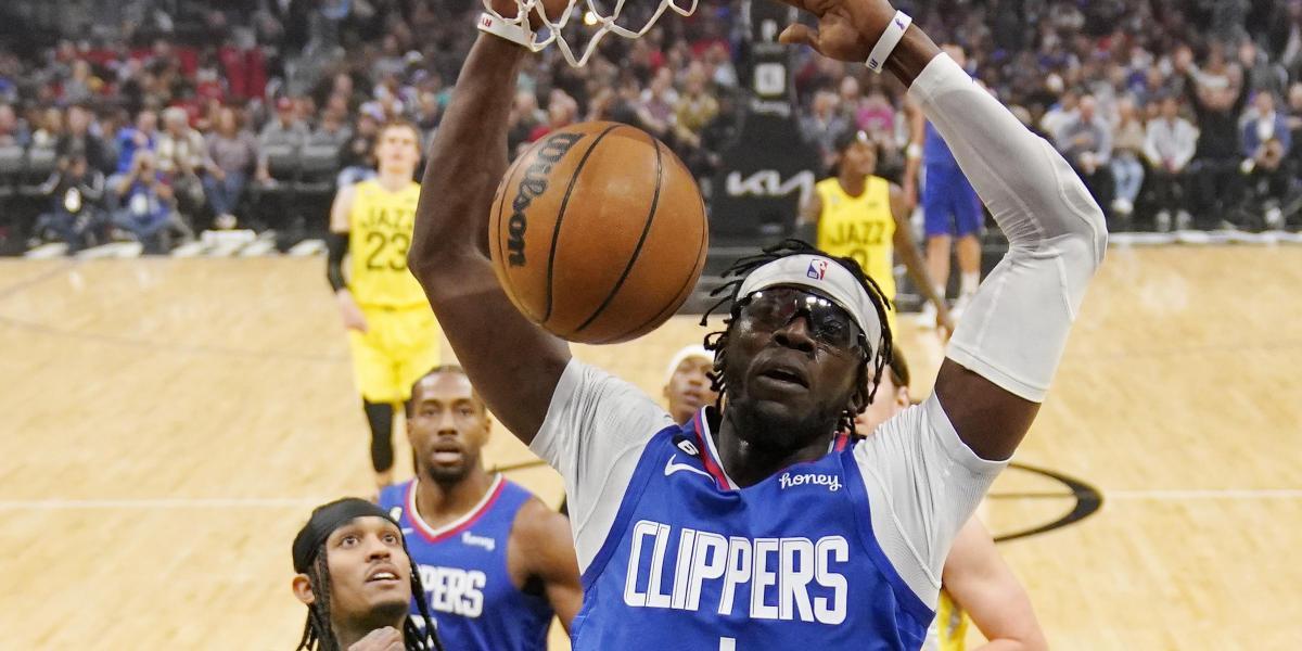 Reggie Jackson apunta a los Nuggets