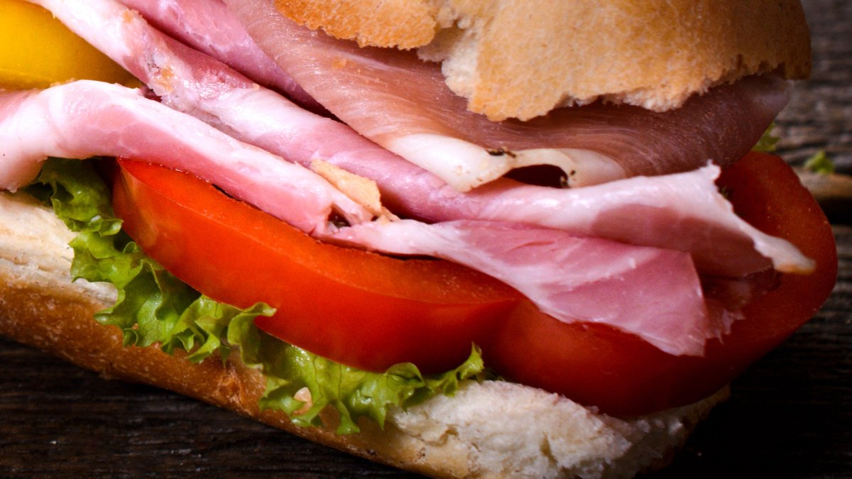 Retiran 400 productos vendidos en EEUU por posible listeria