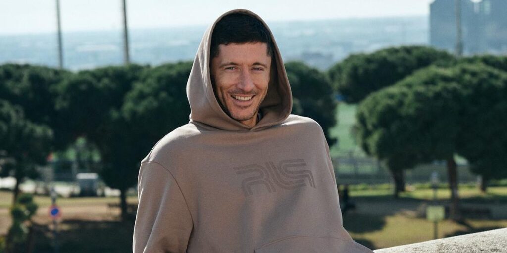 Robert Lewandowski ya tiene su propia colección de ropa deportiva