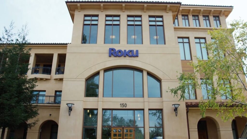 Roku supera las expectativas de ingresos al apostar por los dispositivos de transmisión para impulsar el crecimiento