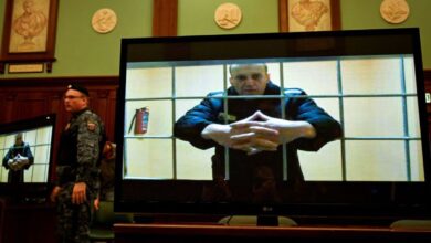 Rusia: Navalny denuncia que lo encerraron en una celda en solitario y por seis meses