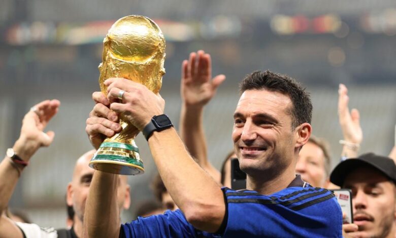 Scaloni, renovado hasta 2026
