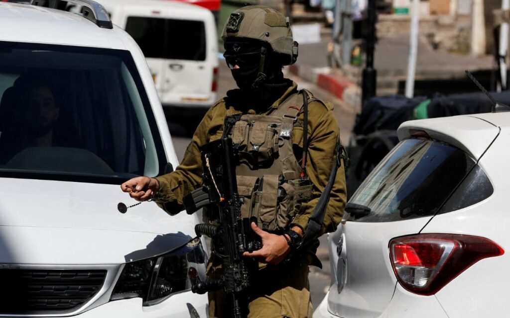 Soldados israelíes matan a un niño palestino de 14 años