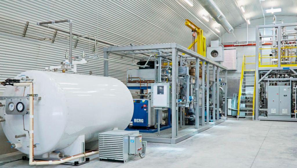 Startup firma un acuerdo de $ 65 millones para ayudar a la Fuerza Aérea a fabricar combustible para aviones 'sostenible' en las bases