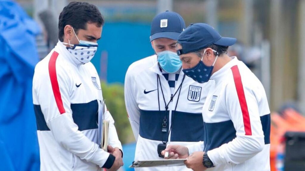 Suspendida la huelga en el fútbol peruano