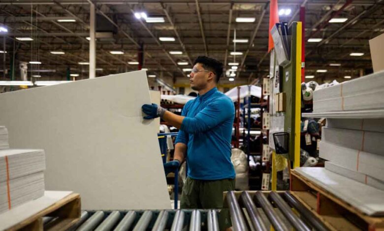Tasa de desempleo cae al 3.4%
