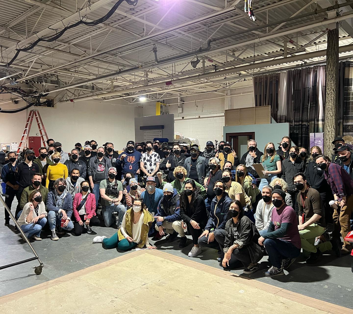 ginny y georgia debra tripulación de pescadores bts