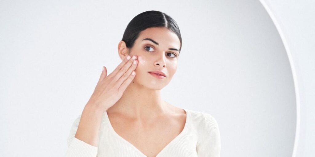 Todo lo que debes saber sobre el retinol, la tendencia antiedad del momento