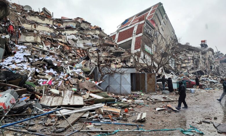 Turquía declara luto nacional por siete días tras terremotos