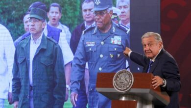 "Un cártel funcionaba desde el gobierno, ¿no sabía Calderón?": AMLO