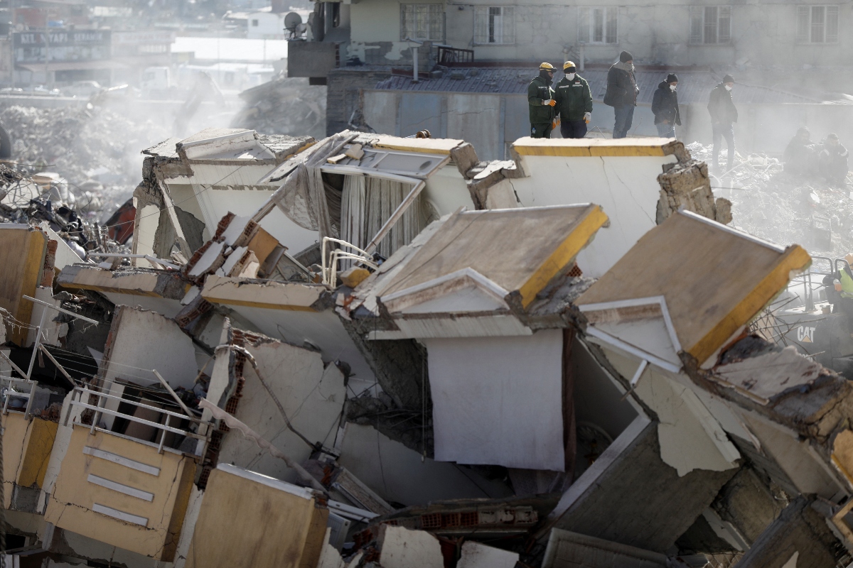 Un terremoto de 6.4 de intensidad sacude el sur de Turquía