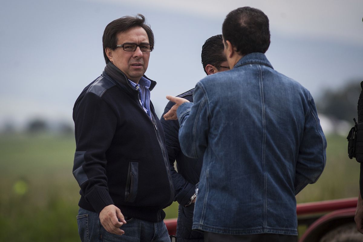 Una investigación señala a una empresa clandestina israelí de crear bots para defender a Tomás Zerón