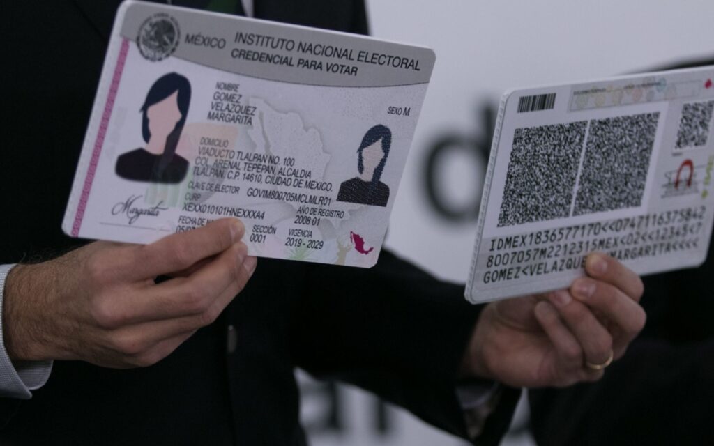 Van por credencial para votar para personas no binarias