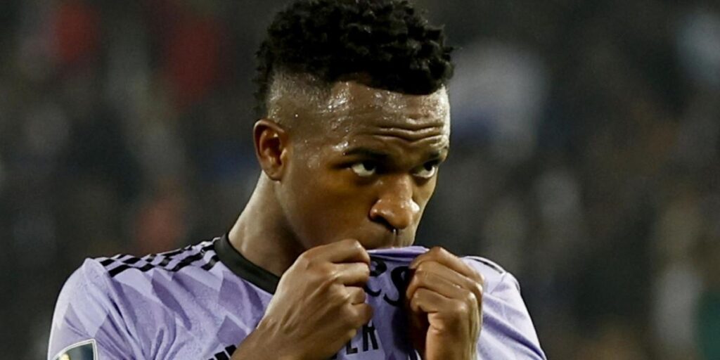 Vinicius se solidariza con Yago Dos Santos